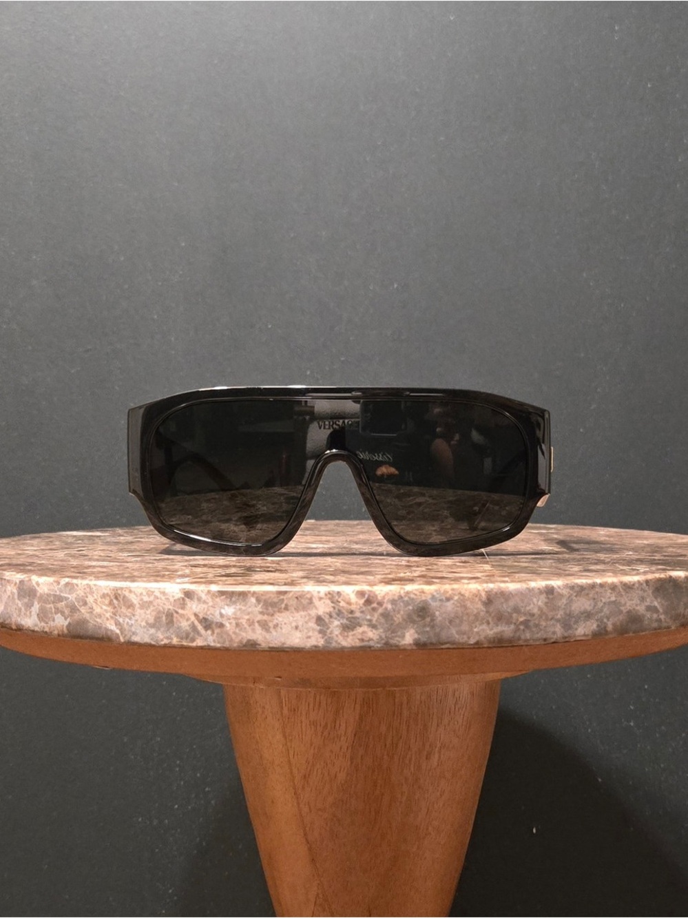 versace | logo aviator sunglasses | black | runway collection | luxury